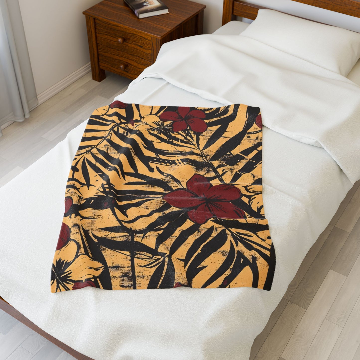 Tropical Floral Plush Blanket - Cozy Home Decor, Great Gift for Birthdays, Weddings, Holidays, Relaxing Evenings, Kids' Rooms