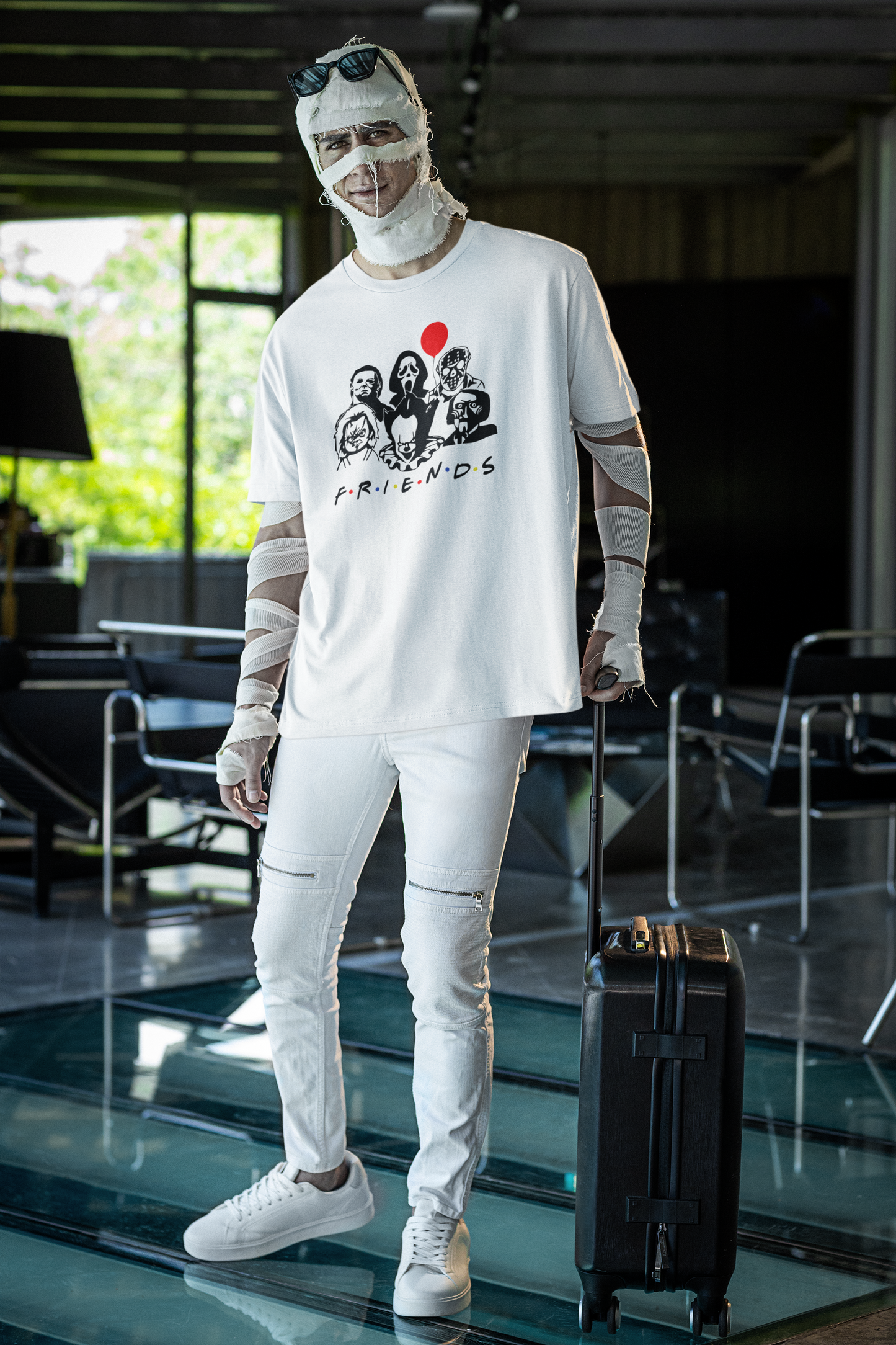 Shaka Brands | Graphic Tee's | Horror Movie Killers Friends Balloon Crew neck T-Shirt