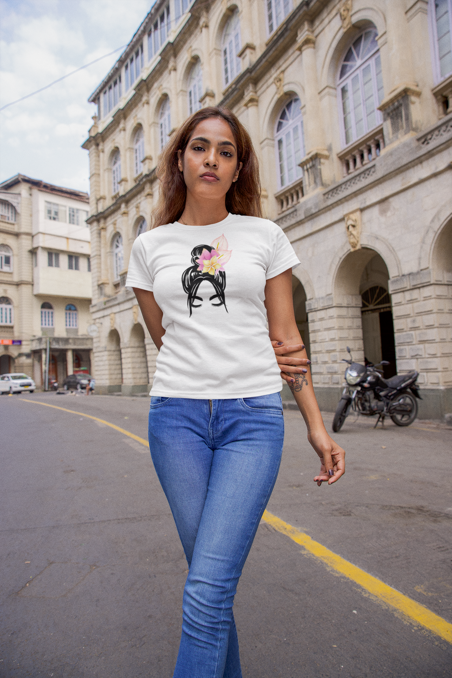 Shaka Brands | Graphic Tee's | Makamae Polynesian/Hawaiian Messy Bun T-Shirt