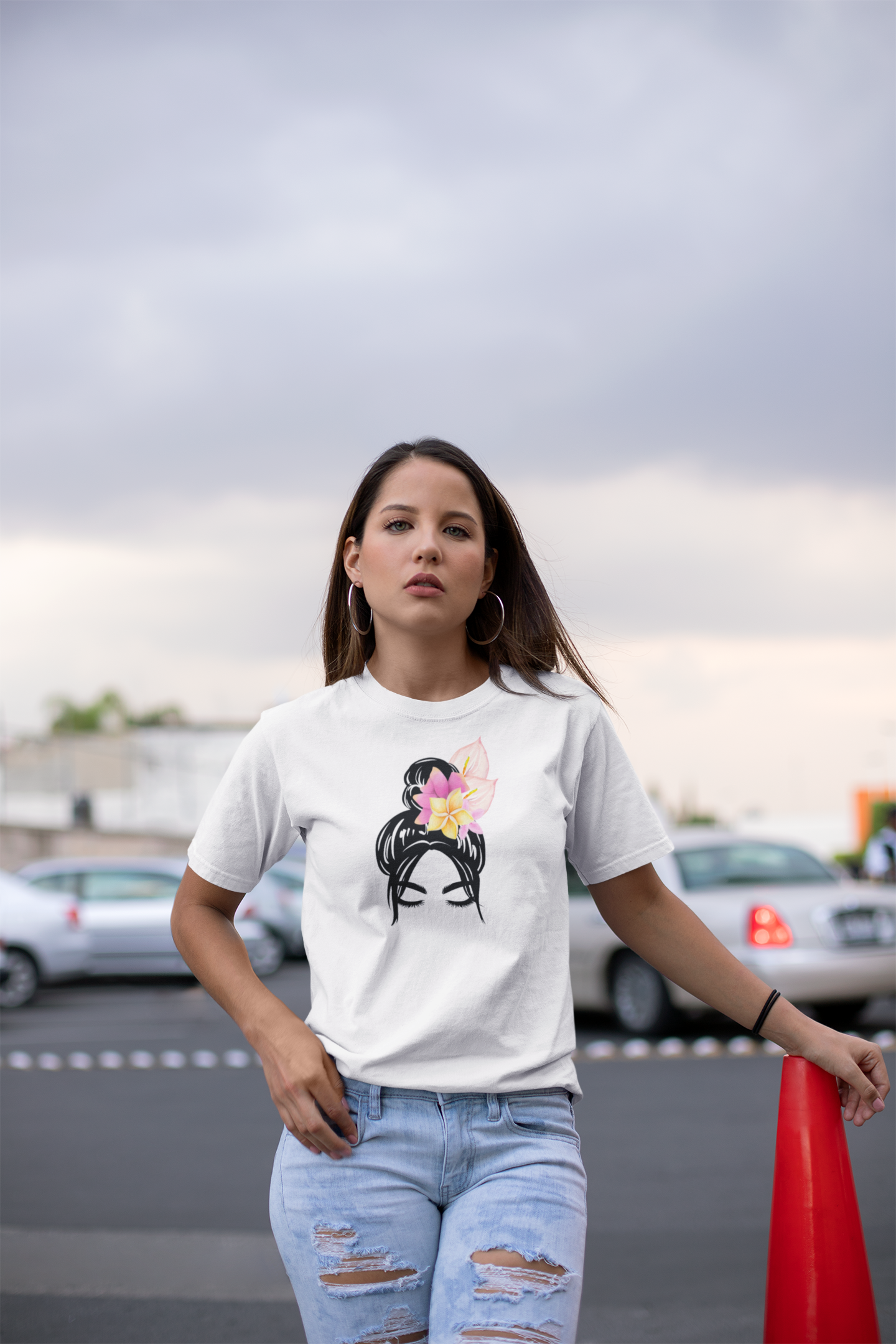 Shaka Brands | Graphic Tee's | Makamae Polynesian/Hawaiian Messy Bun T-Shirt