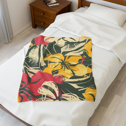 Tropical Floral Plush Blanket - Cozy Home Decor, Great Gift for Birthdays, Weddings, Holidays, Relaxing Evenings, Kids' Rooms