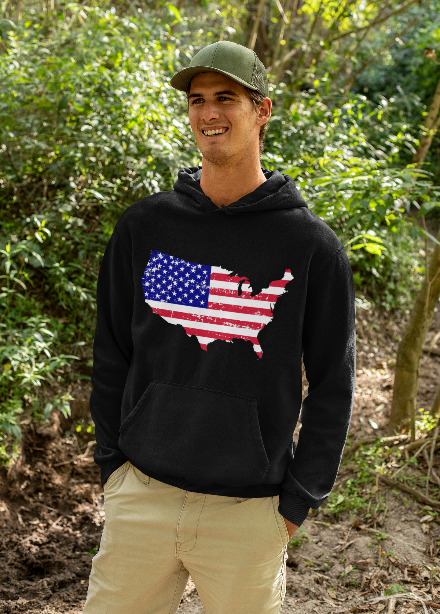 Patriotic USA Hoodie for Comfort and Style, Cozy American Flag Sweatshirt, Ideal for Independence Day, Casual Wear, Gifts