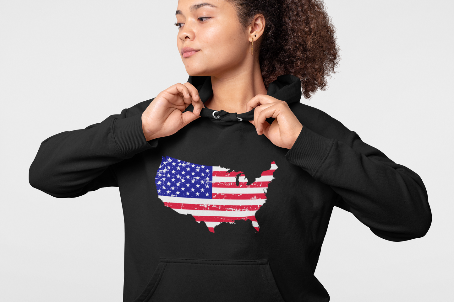 Patriotic USA Hoodie for Comfort and Style, Cozy American Flag Sweatshirt, Ideal for Independence Day, Casual Wear, Gifts